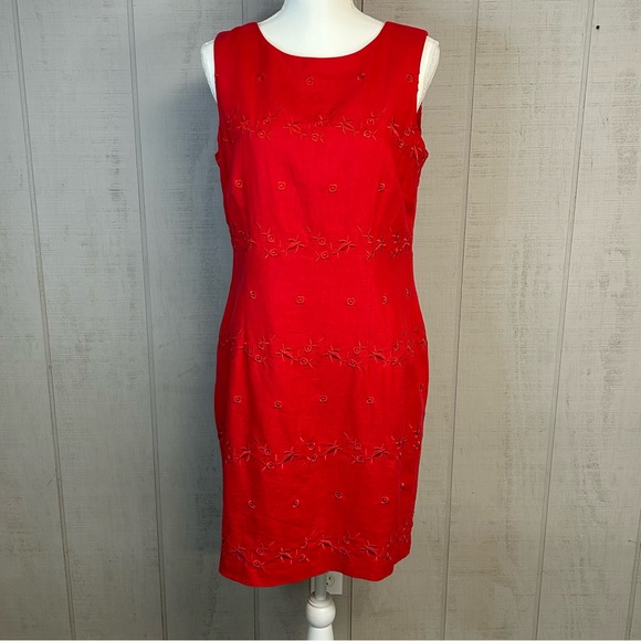 Vintage Dresses & Skirts - Vintage Linen Blend Midi Dress Sz 12 Sleeveless Floral Embroidery Romantic Red